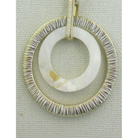 Chico's Mother of Pearl Pendant Necklace Art to Wear - Picture 6 of 6